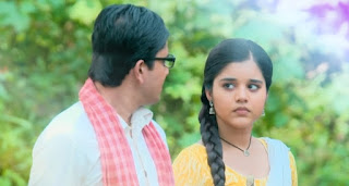 কুসুমের ঠাম্মি আয়ুষ্মানের আসল পরিচয় না জেনেই কুসুমকে বিয়ে দিতে চাইলো